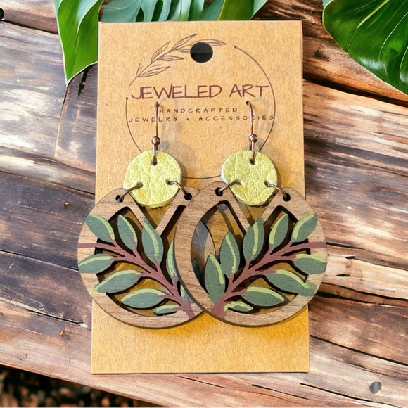 JEWELED ART Hand Painted Green Fern Wood Earrings Rustic Farmhouse Nature - Picture 2 of 3